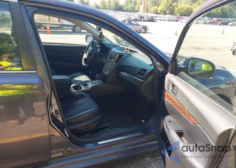 2013 Subaru Legacy 2.5I Limited из США, поврежденный, VIN 4S3BMBJ68D3002238